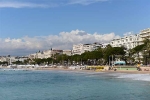 cannes-baie-des-anges-3
