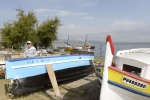 jean pierre de l'association bonanca au travail  au bord de l'etang de leucate  (2)