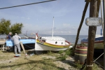 jean pierre de l'association bonanca au travail  au bord de l'etang de leucate  (4)